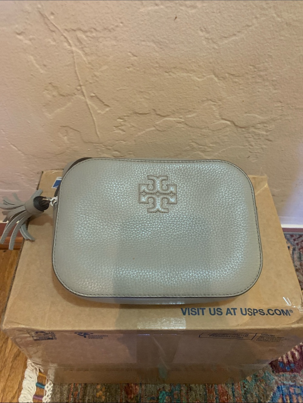 Tory Burch Pebbled Leather Zip Pouch - Light Gray
